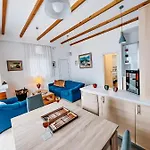 Galini Paralia Platanou Apartment *