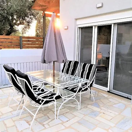 شقة Galini Paralia Platanou