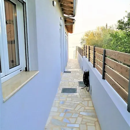 Apartment Galini Paralia Platanou