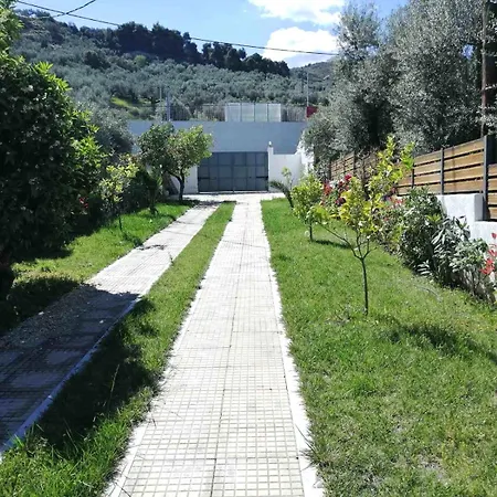 Galini Paralia Platanou Daire Akrata