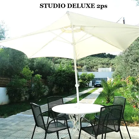 شقة Galini Paralia Platanou *