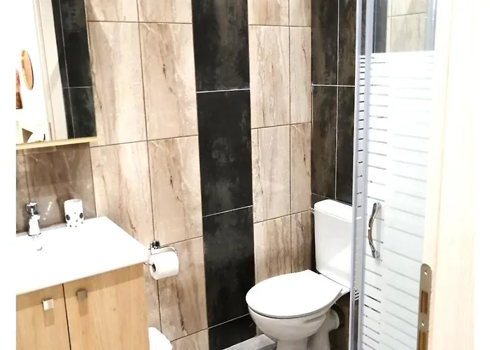 Galini Paralia Platanou Apartman *